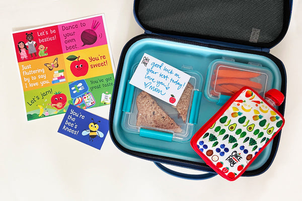 lunchbox with a handwritten note from Mom